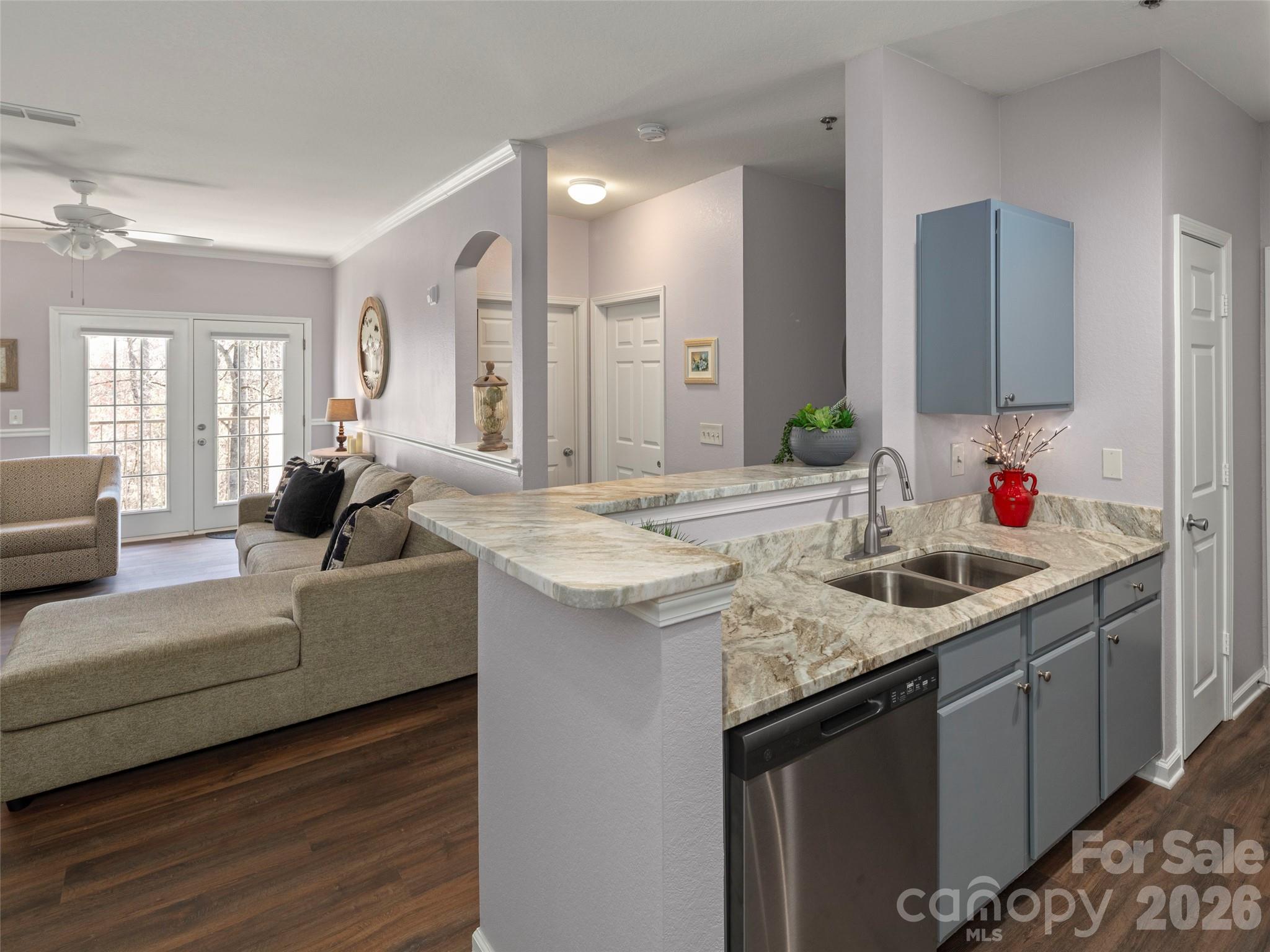 900 Vista Lake Drive #208 — Candler