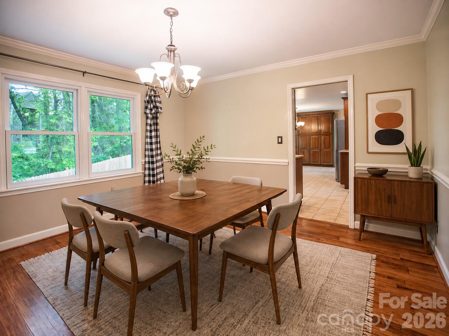 1002 Windsor Drive — Asheville