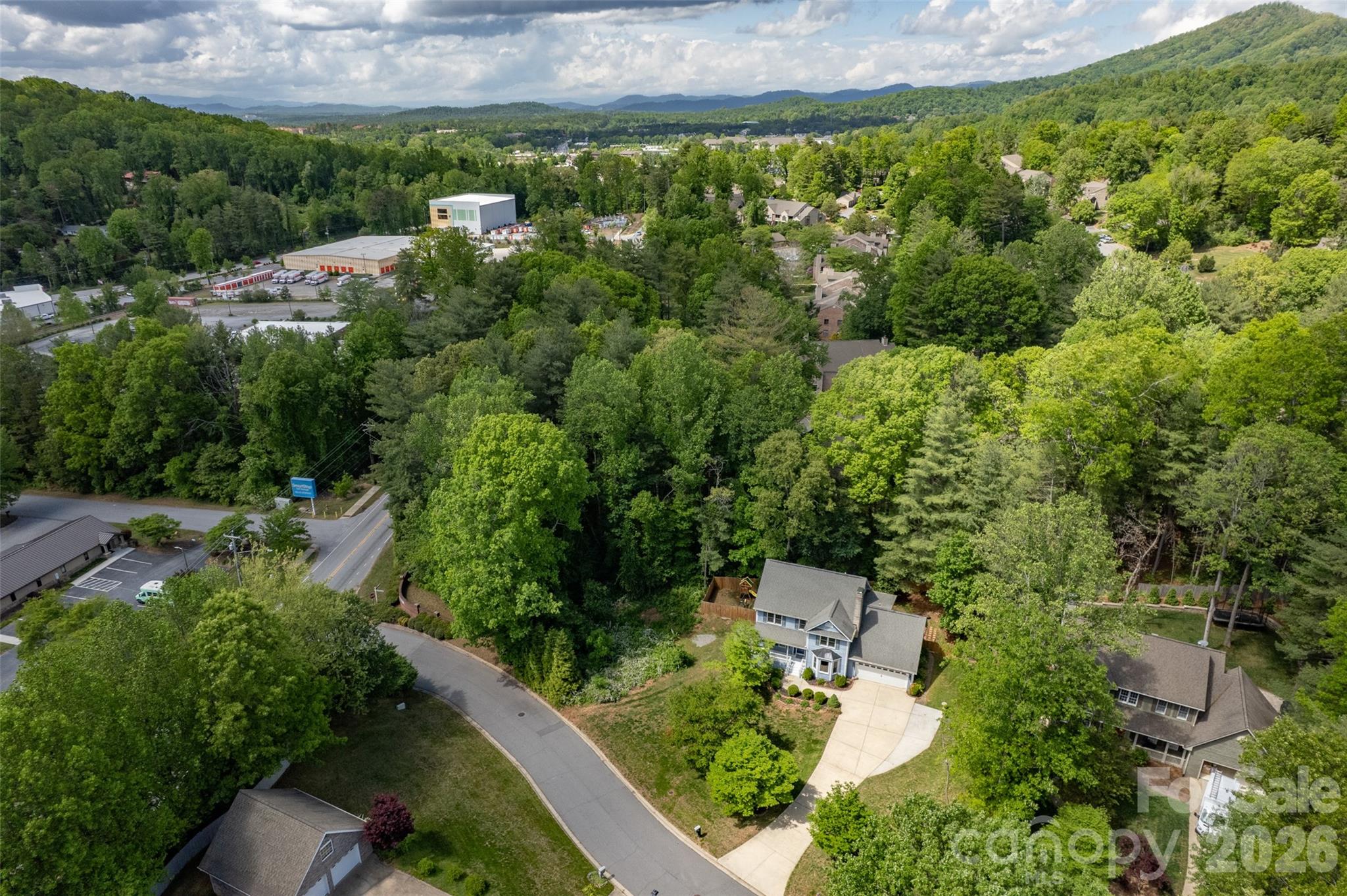1002 Windsor Drive — Asheville