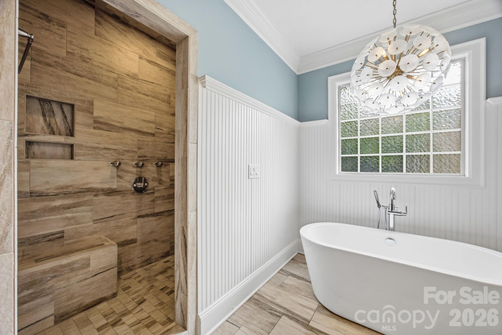 3220 Commonwealth Avenue — Charlotte