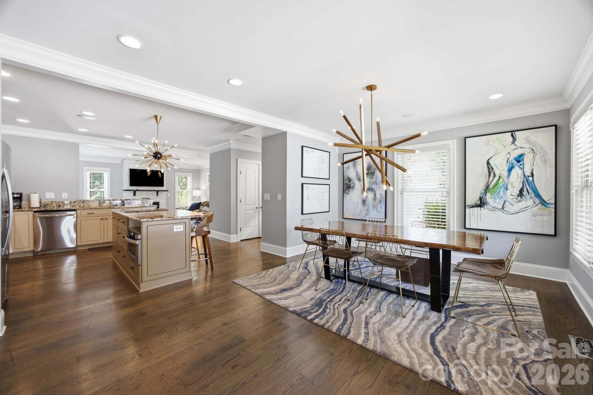 3220 Commonwealth Avenue — Charlotte
