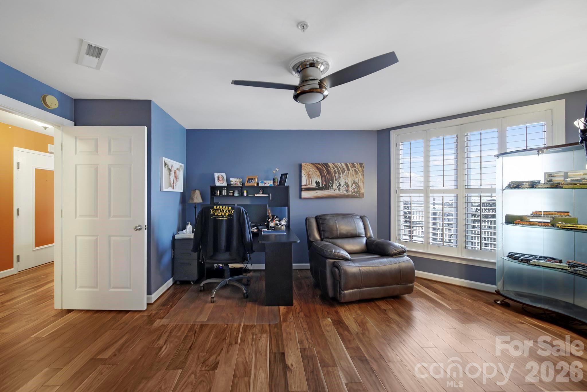 718 W Trade Street #803 — Charlotte