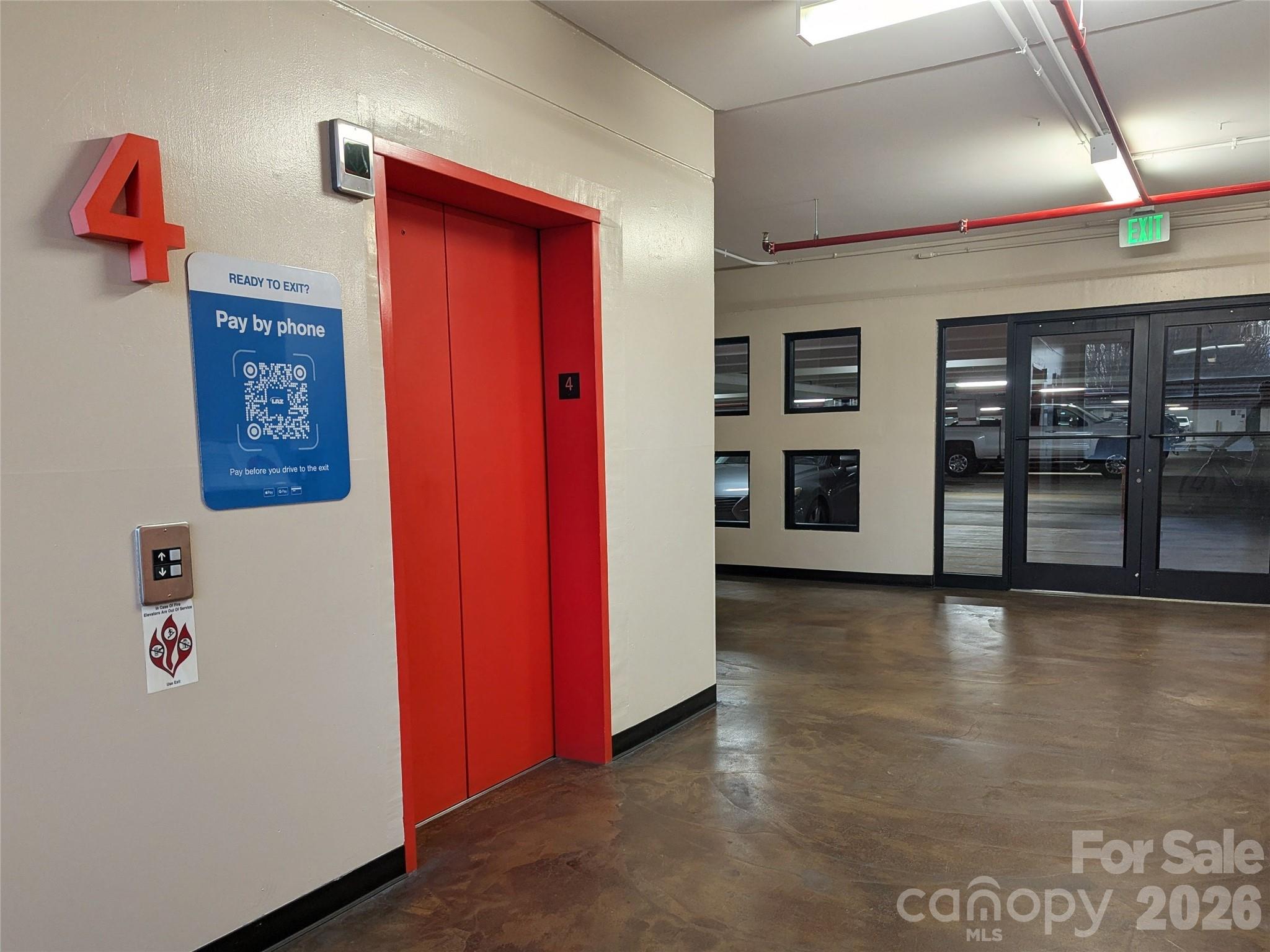 718 W Trade Street #803 — Charlotte