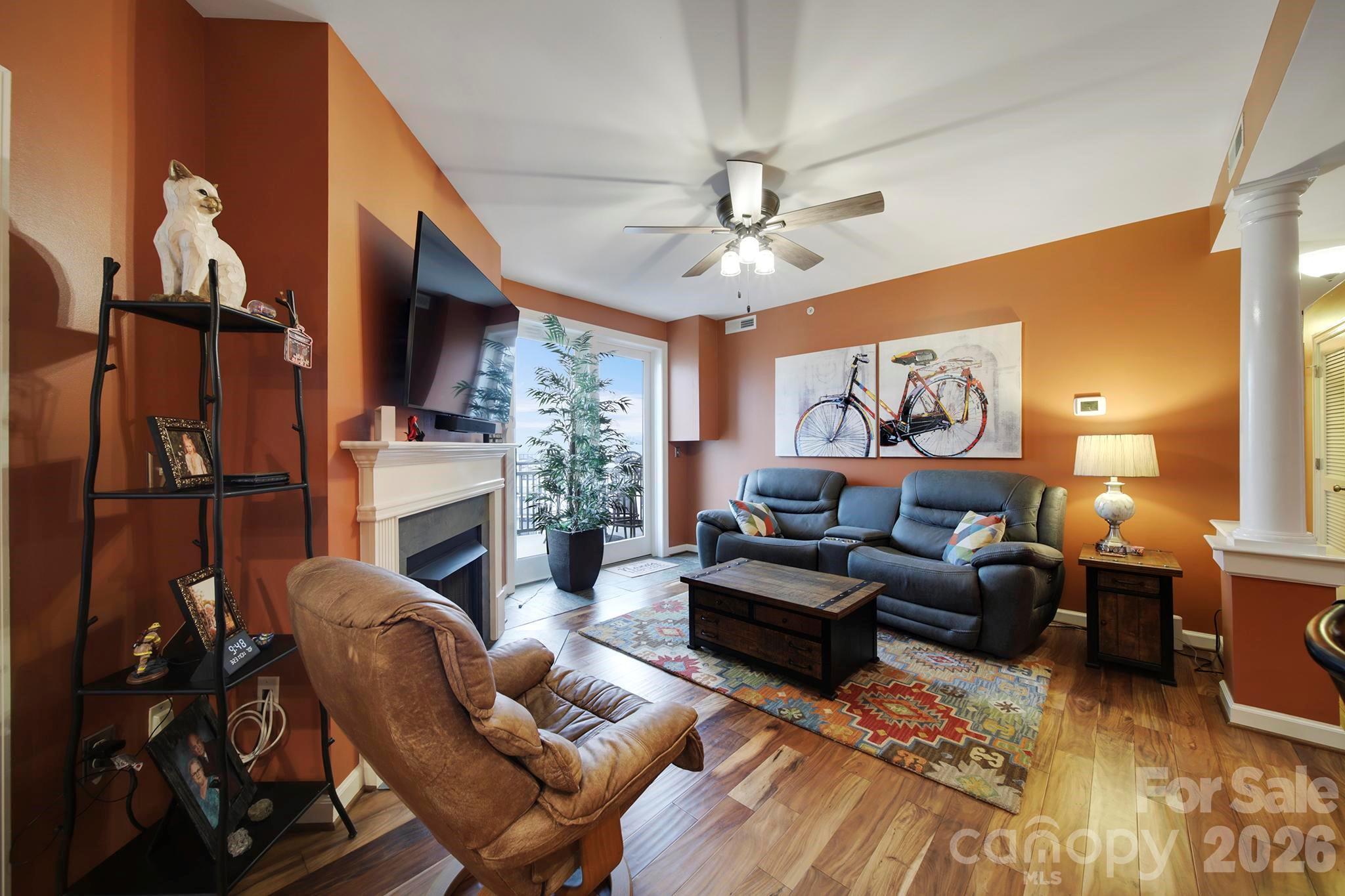 718 W Trade Street #803 — Charlotte