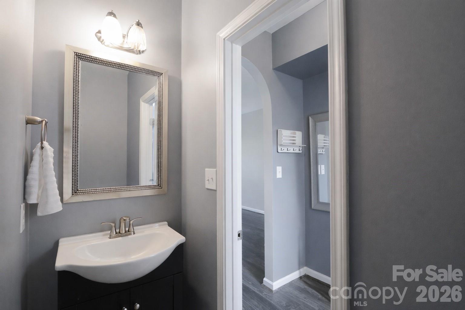 1045 Saxton Circle — Salisbury