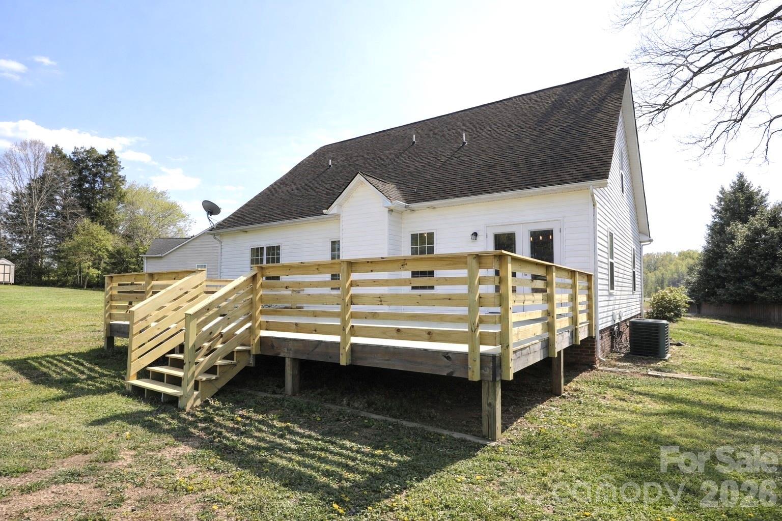 1045 Saxton Circle — Salisbury