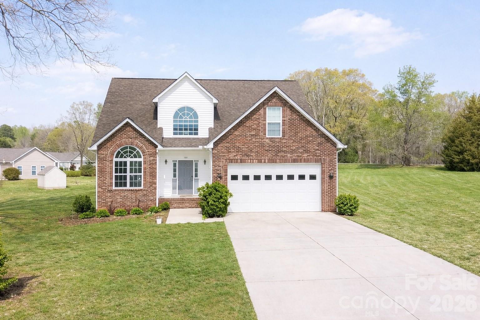 1045 Saxton Circle — Salisbury