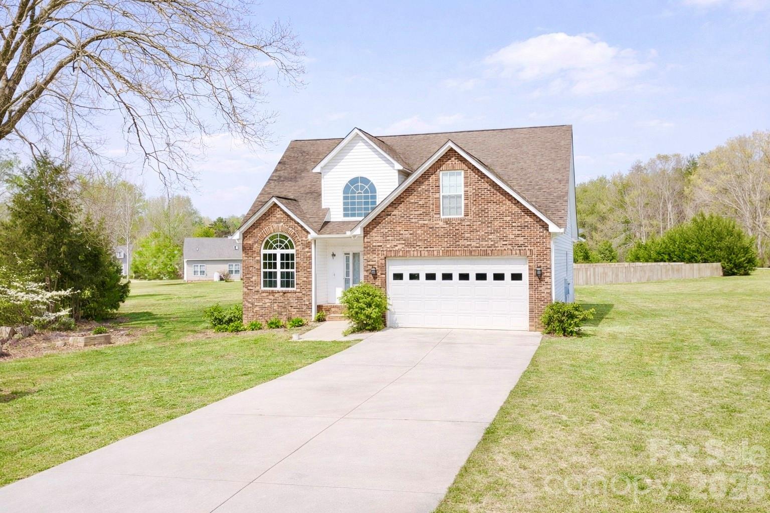 1045 Saxton Circle — Salisbury