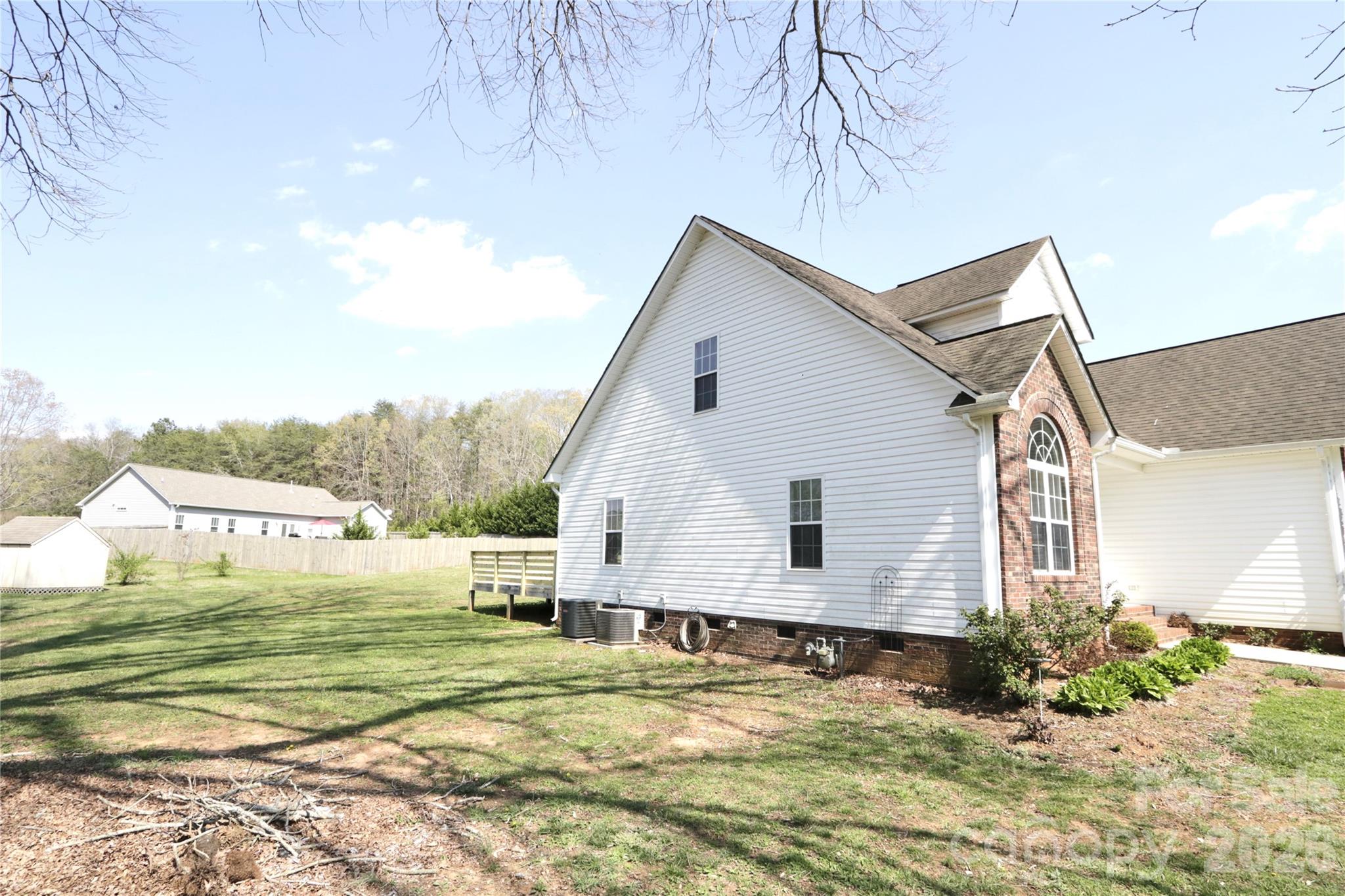 1045 Saxton Circle — Salisbury