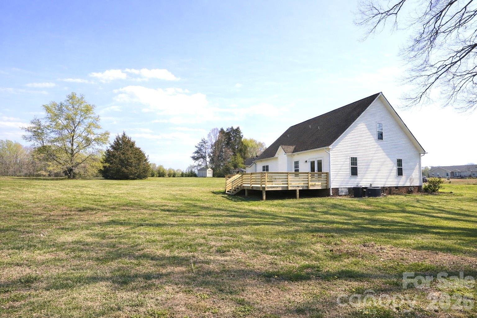 1045 Saxton Circle — Salisbury