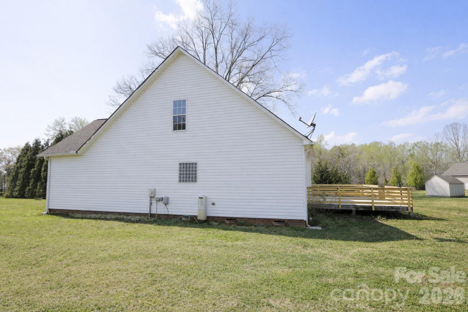 1045 Saxton Circle — Salisbury