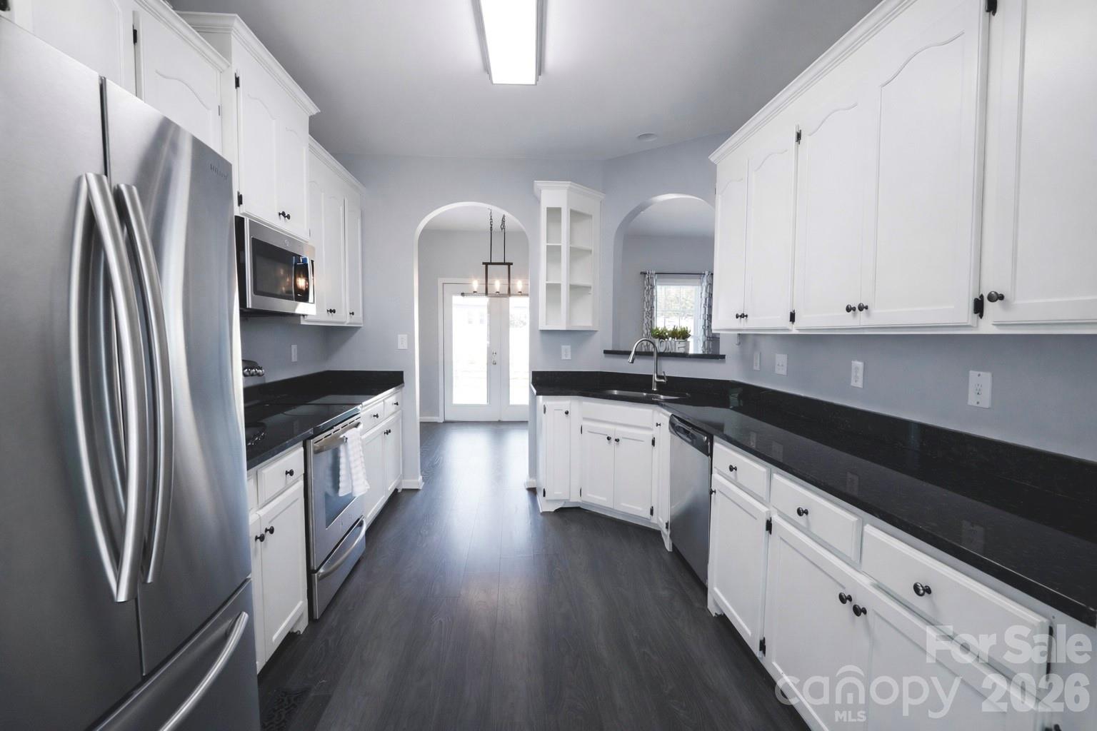 1045 Saxton Circle — Salisbury