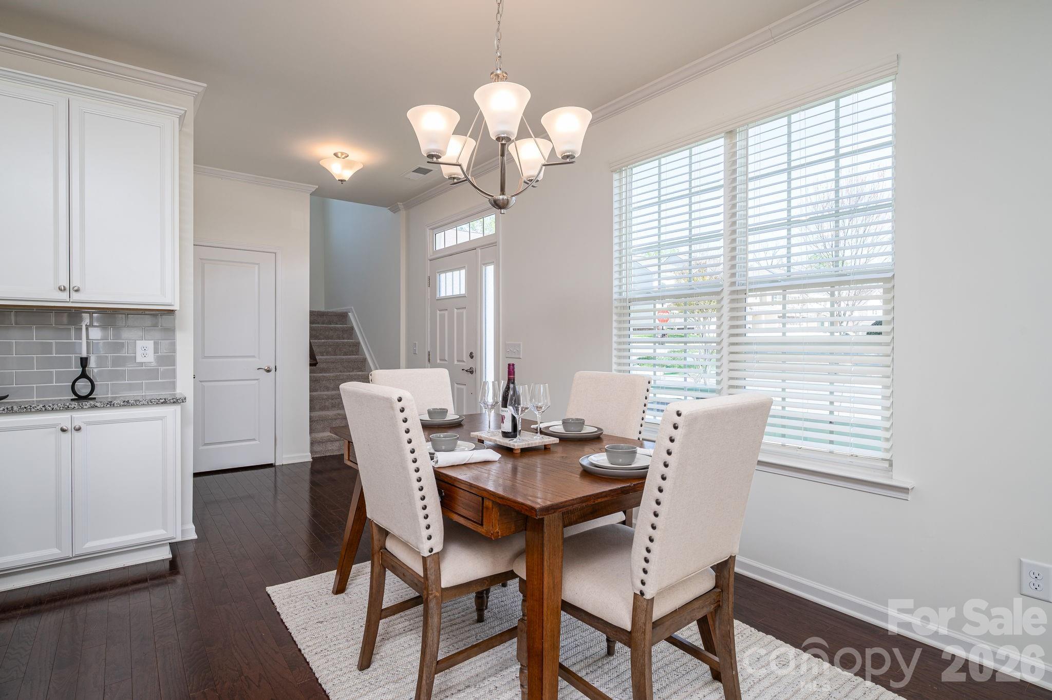 780 River Park Road — Belmont