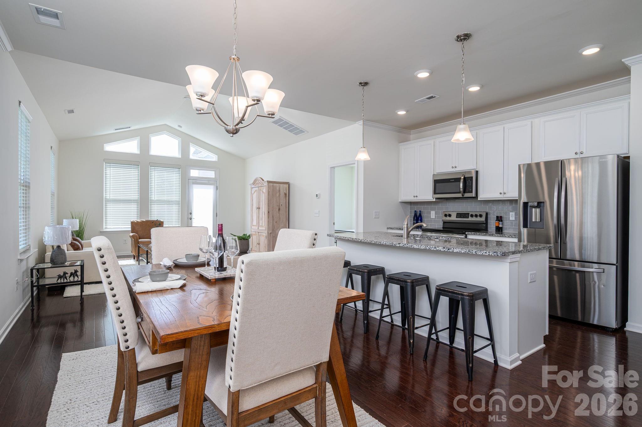 780 River Park Road — Belmont