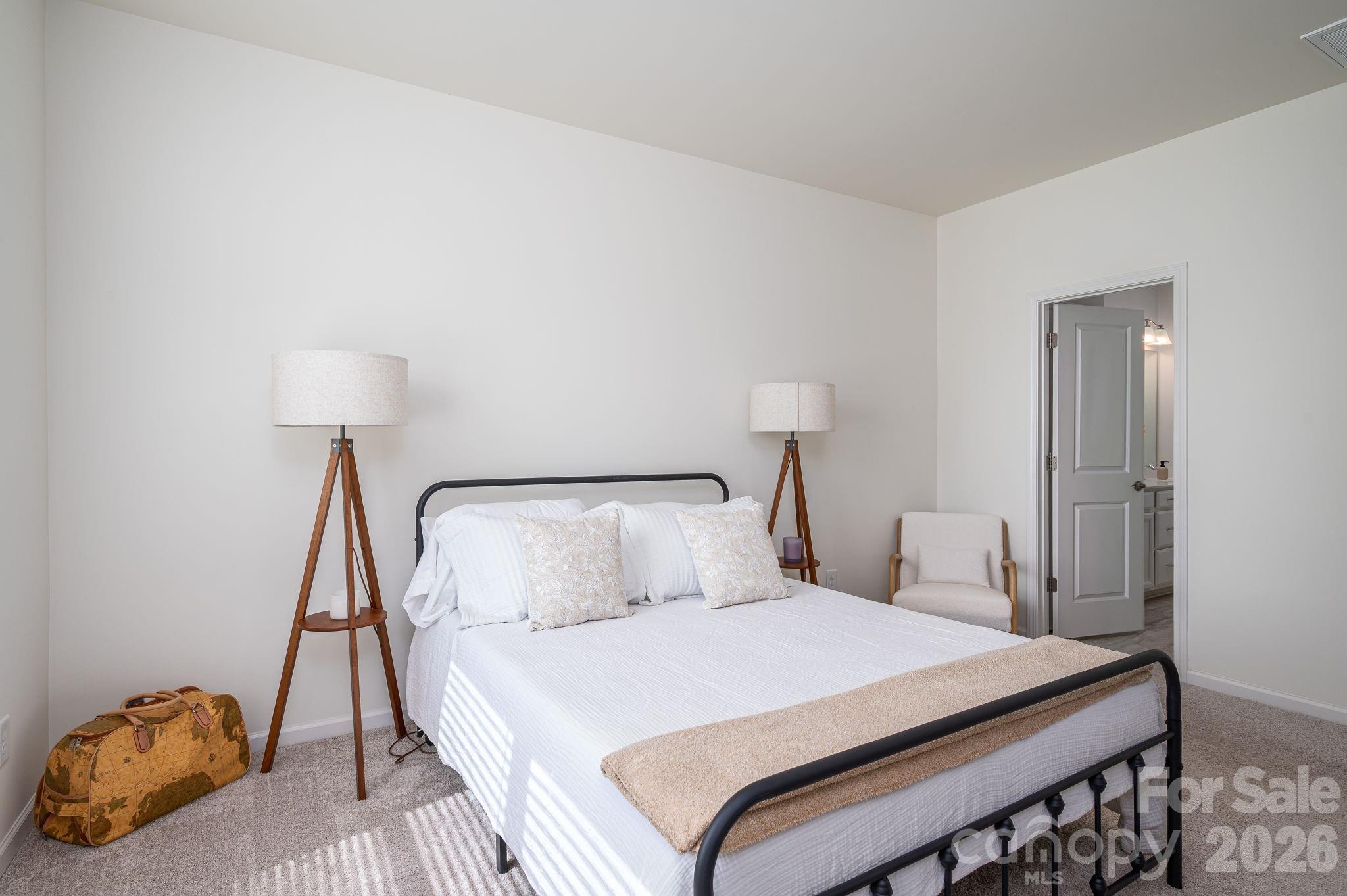 780 River Park Road — Belmont