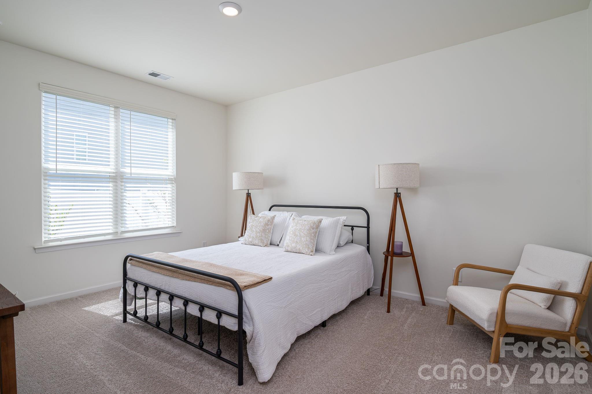 780 River Park Road — Belmont