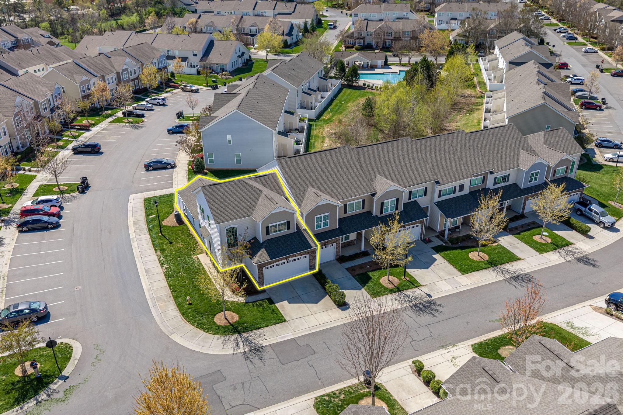 780 River Park Road — Belmont