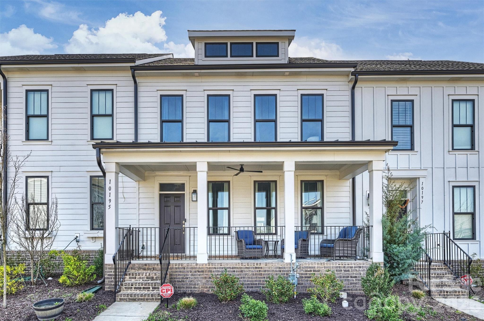 10195 Rainier Trail Drive NW — Huntersville