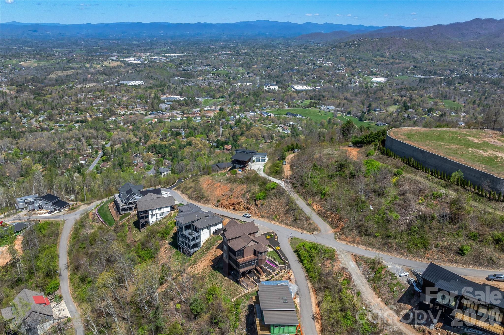 179 Serenity Ridge Trail — Asheville