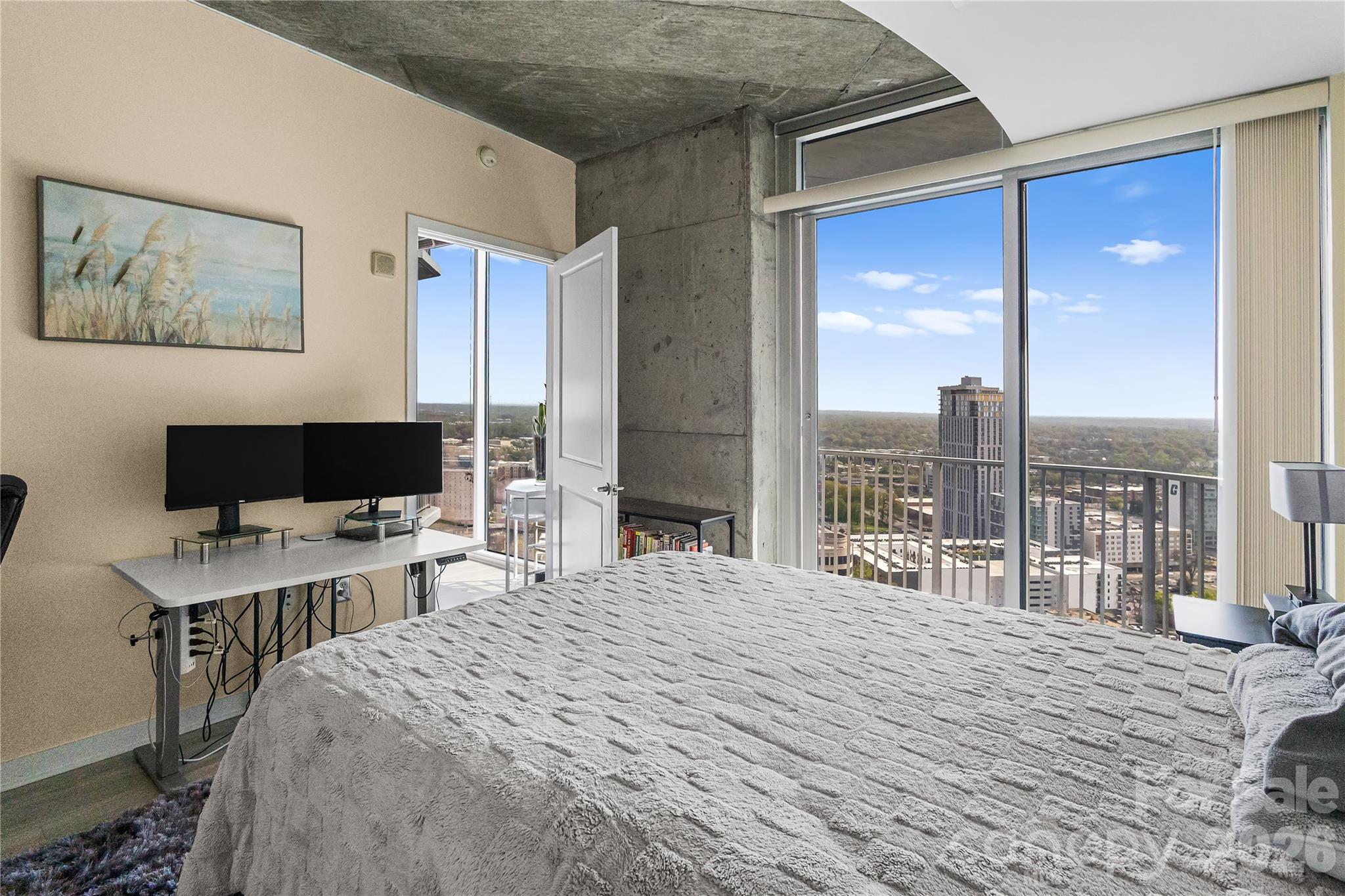 210 N Church Street #2811 — Charlotte
