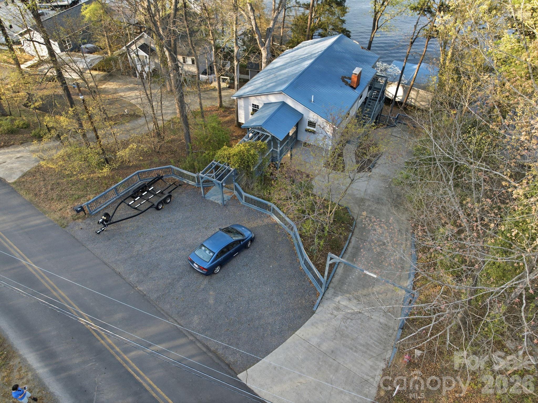 547 Lake Shore Drive — Norwood