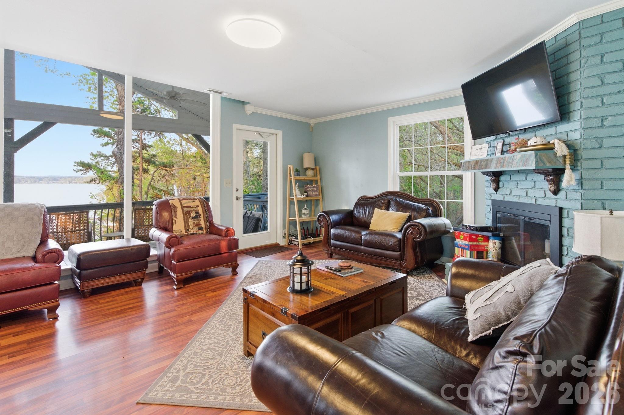 547 Lake Shore Drive — Norwood