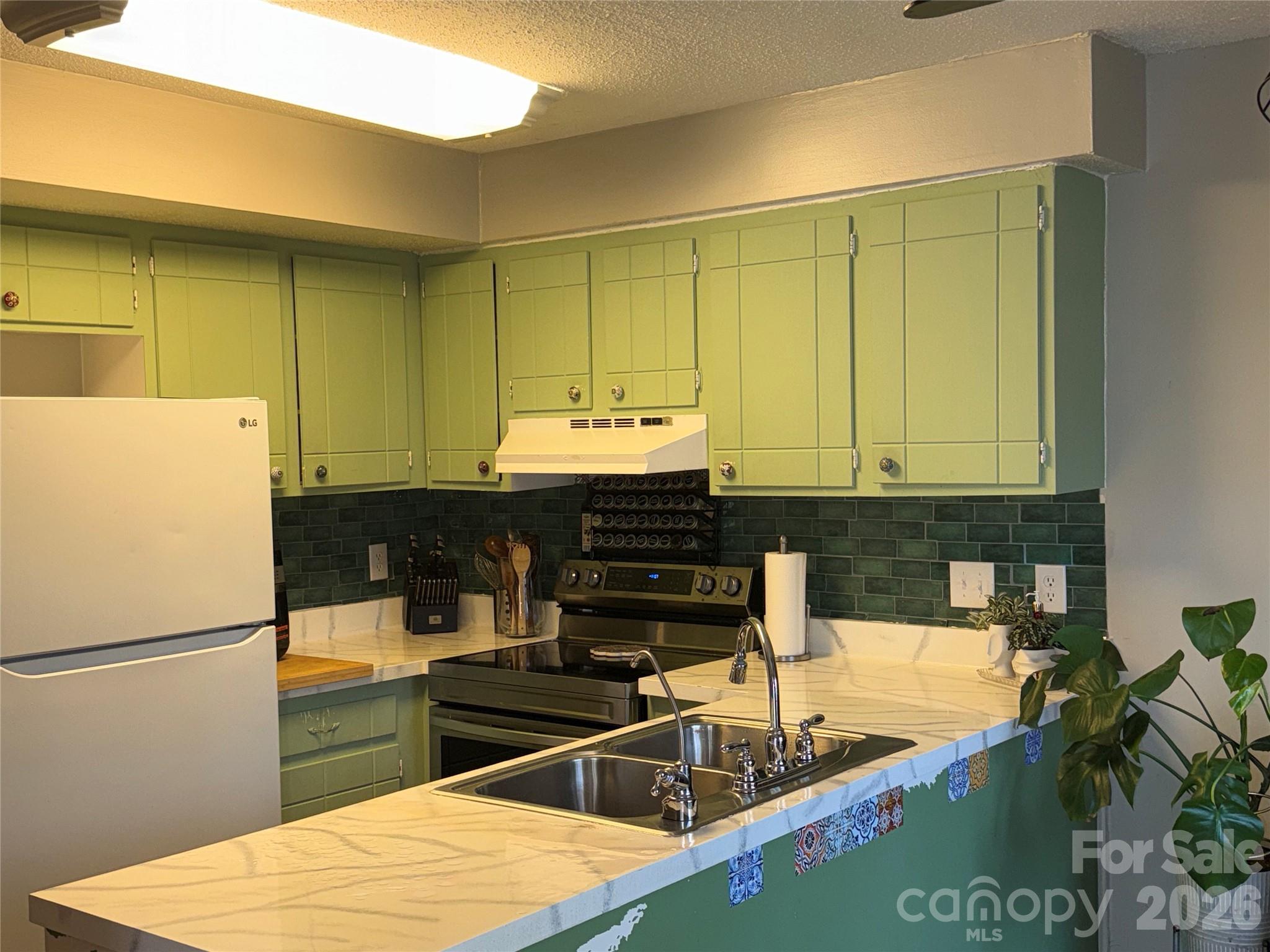 1304 Seaton Road #15 — Durham