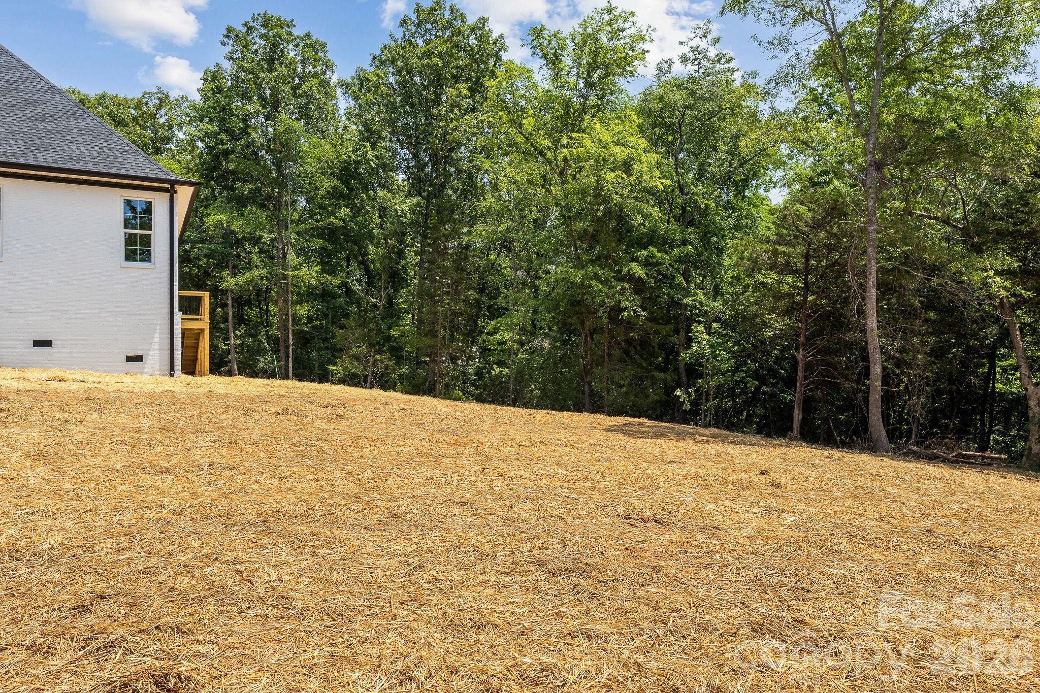 436 Riddle Mill Road — Clover