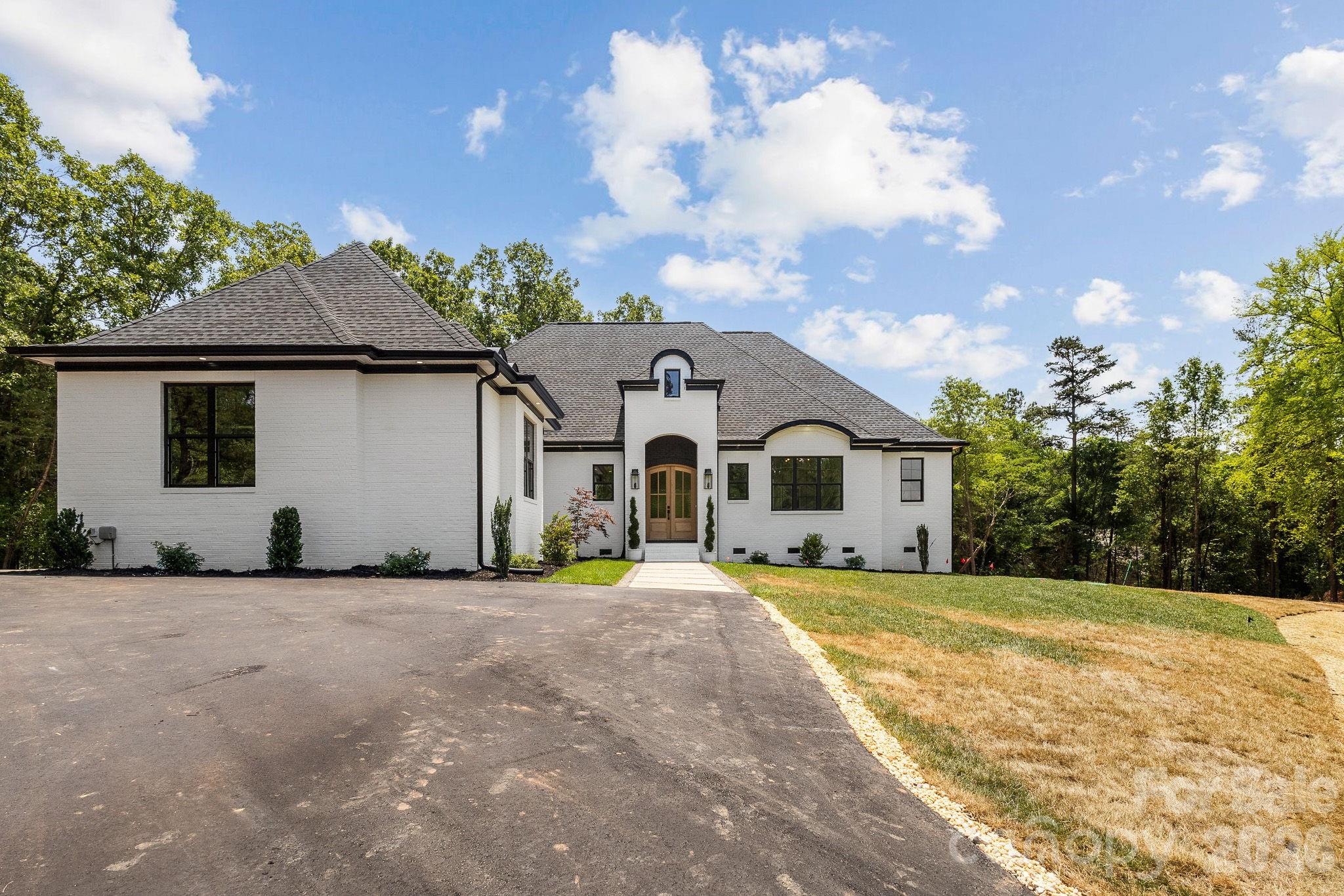 436 Riddle Mill Road — Clover