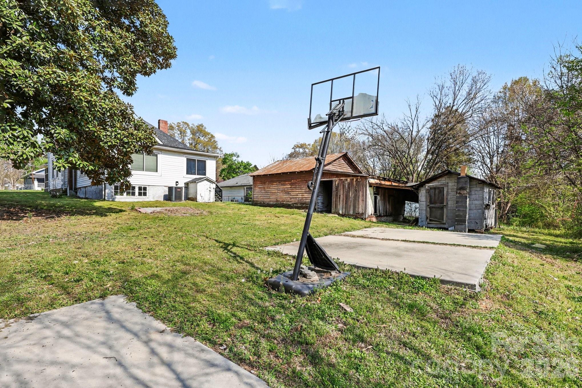 703 5th Street — Spencer