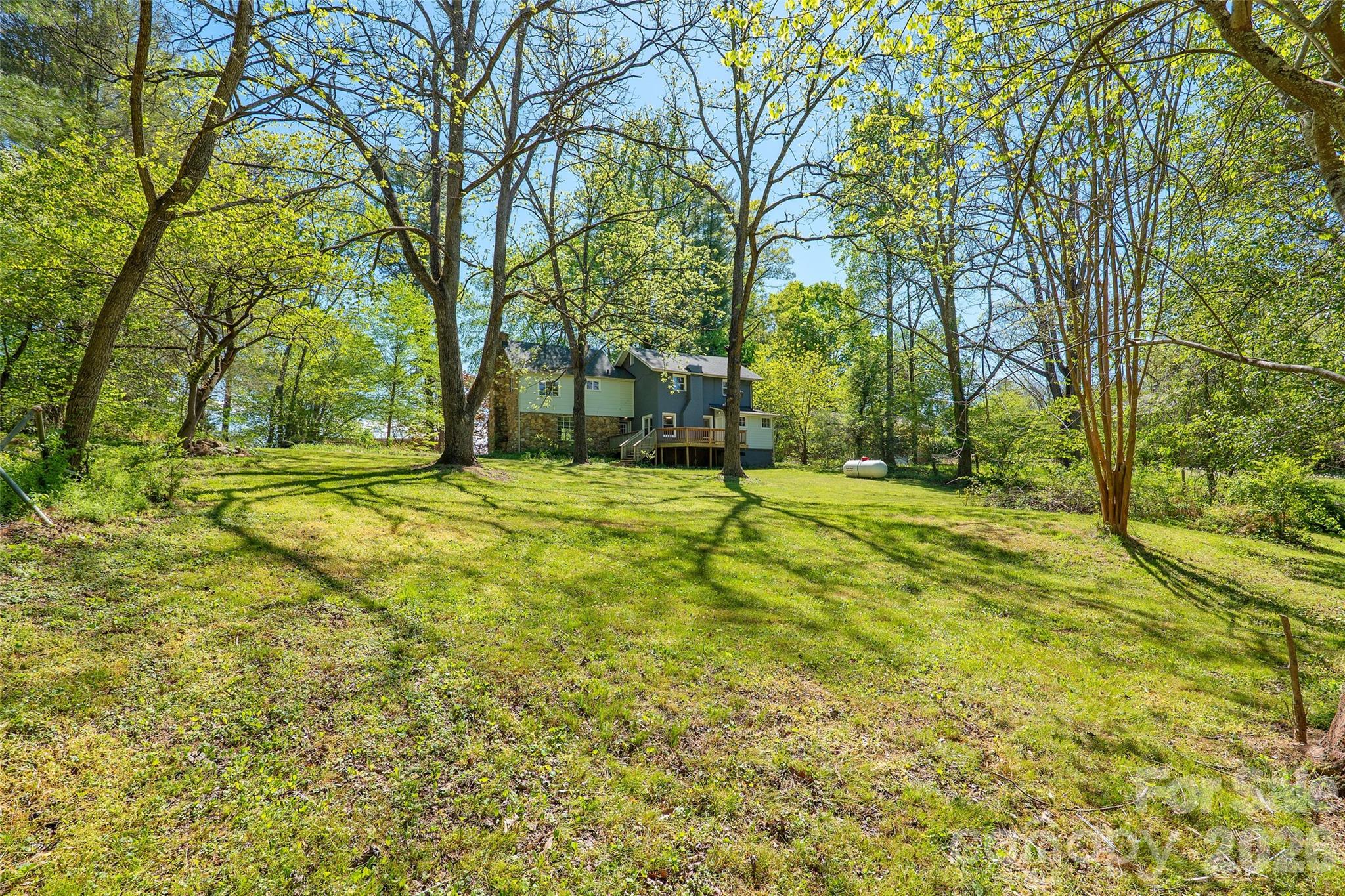 112 Candler School Road — Candler