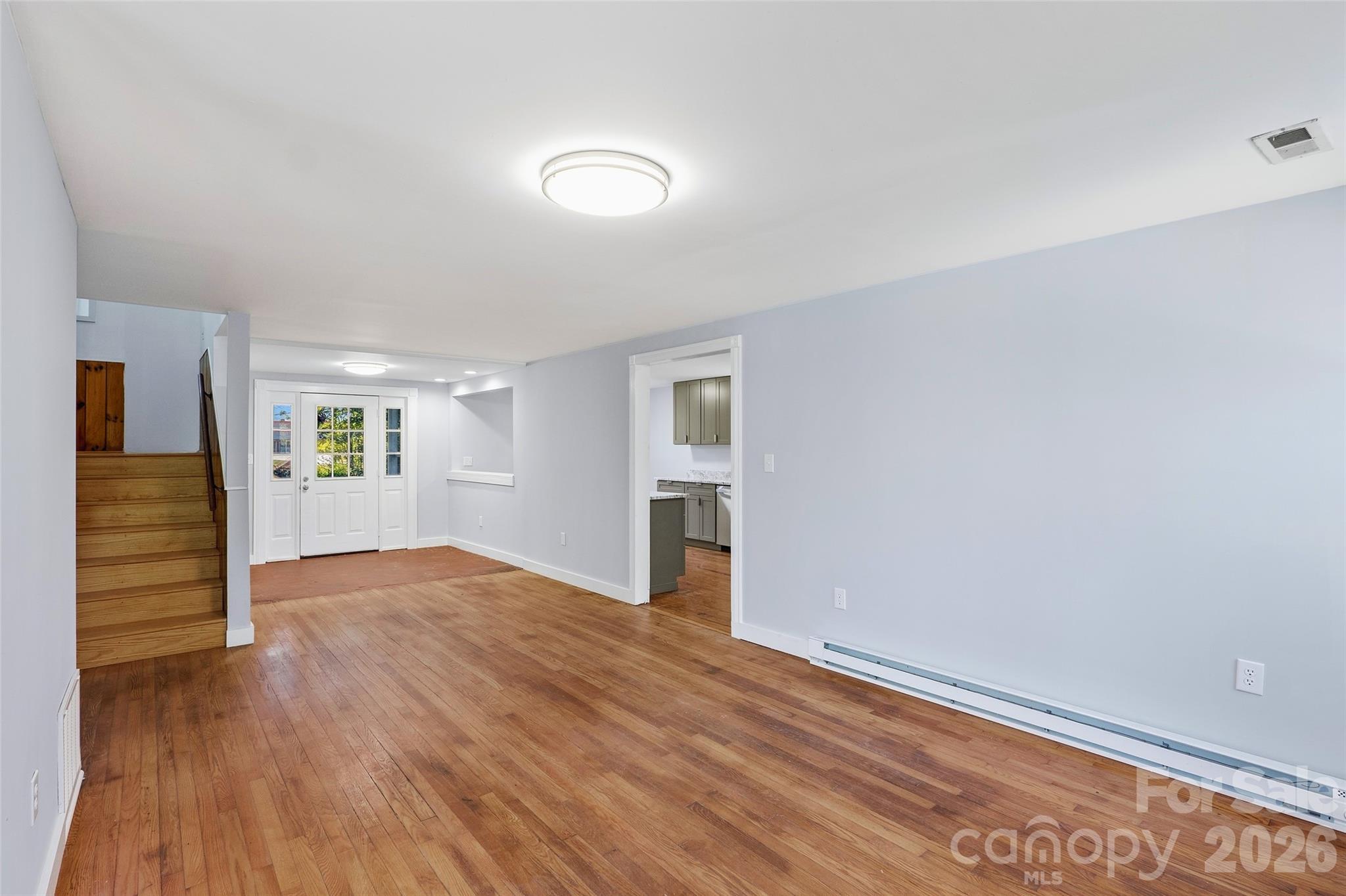 112 Candler School Road — Candler