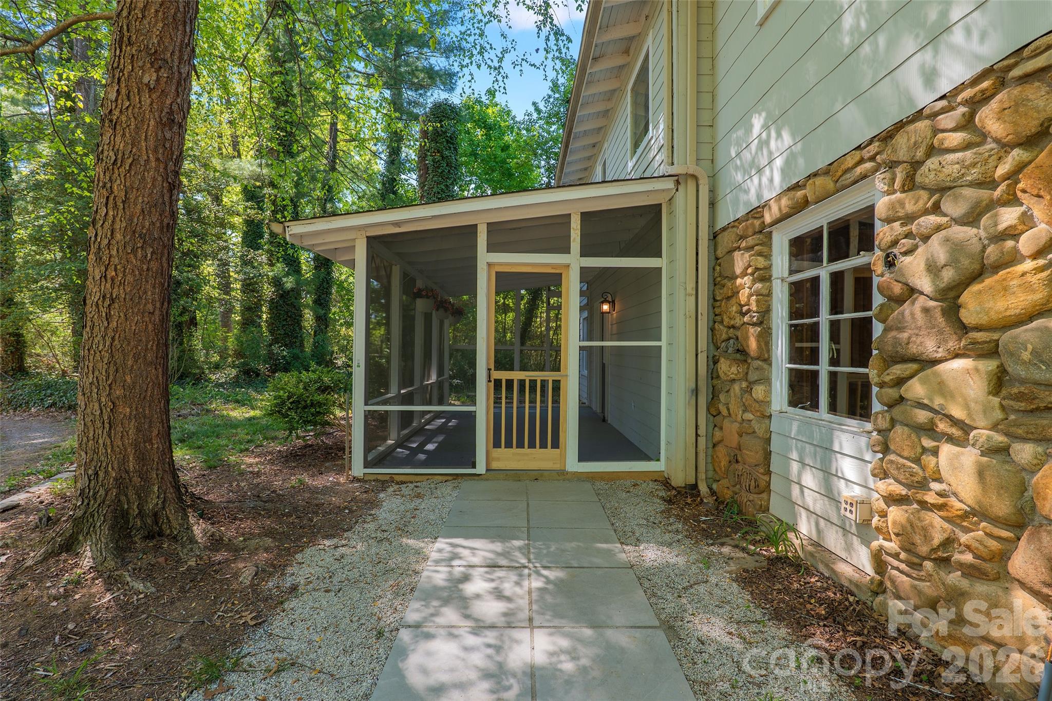 112 Candler School Road — Candler