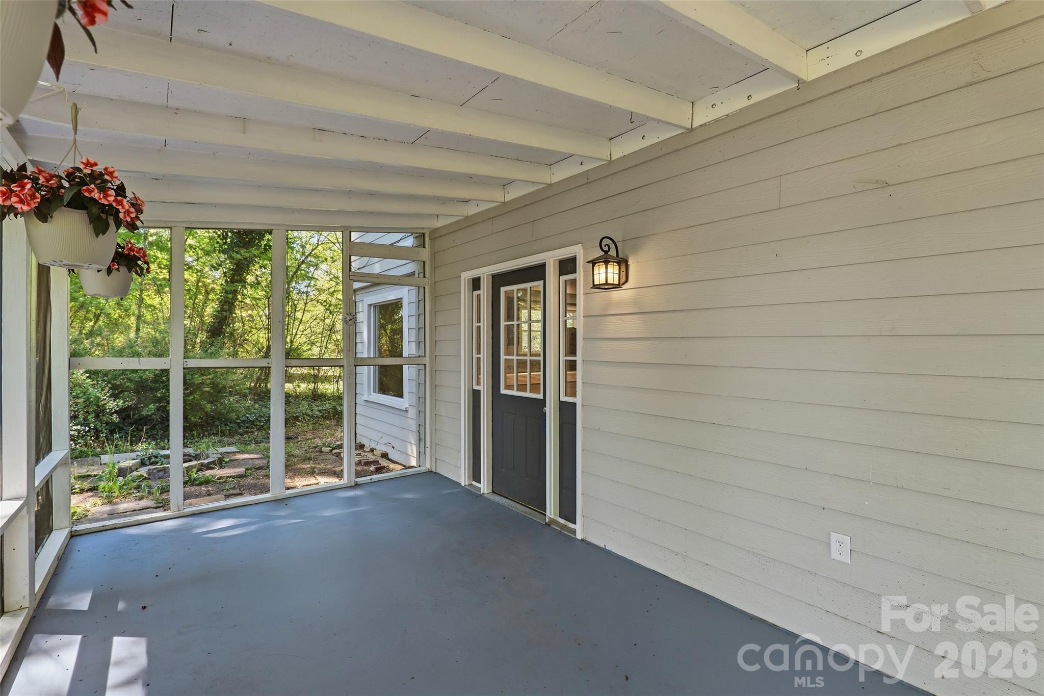 112 Candler School Road — Candler