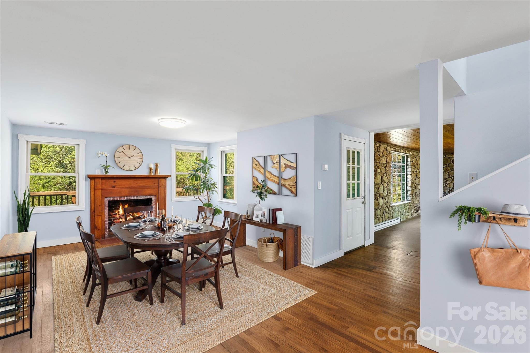 112 Candler School Road — Candler