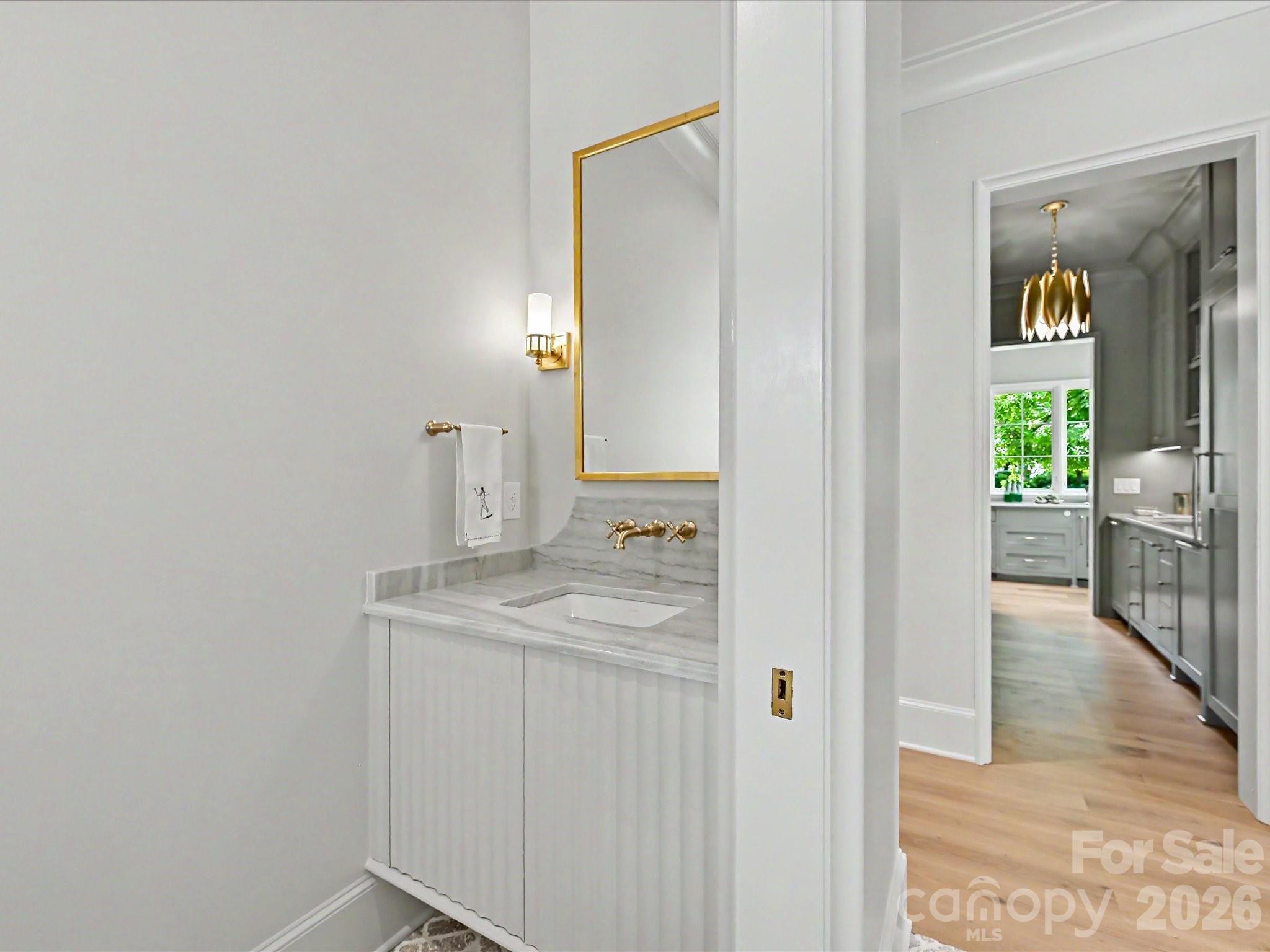 3701 Pelham Lane — Charlotte