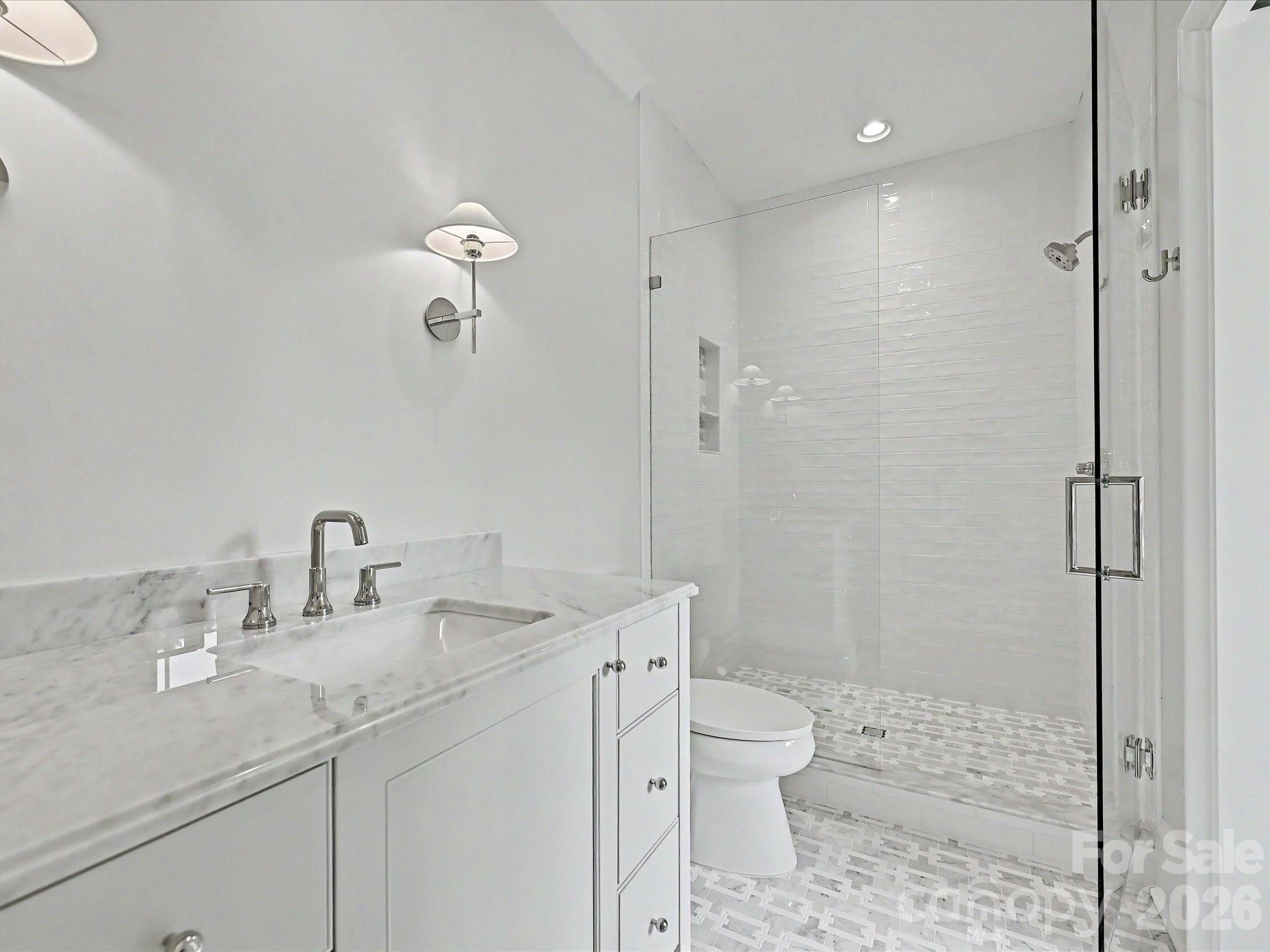3701 Pelham Lane — Charlotte