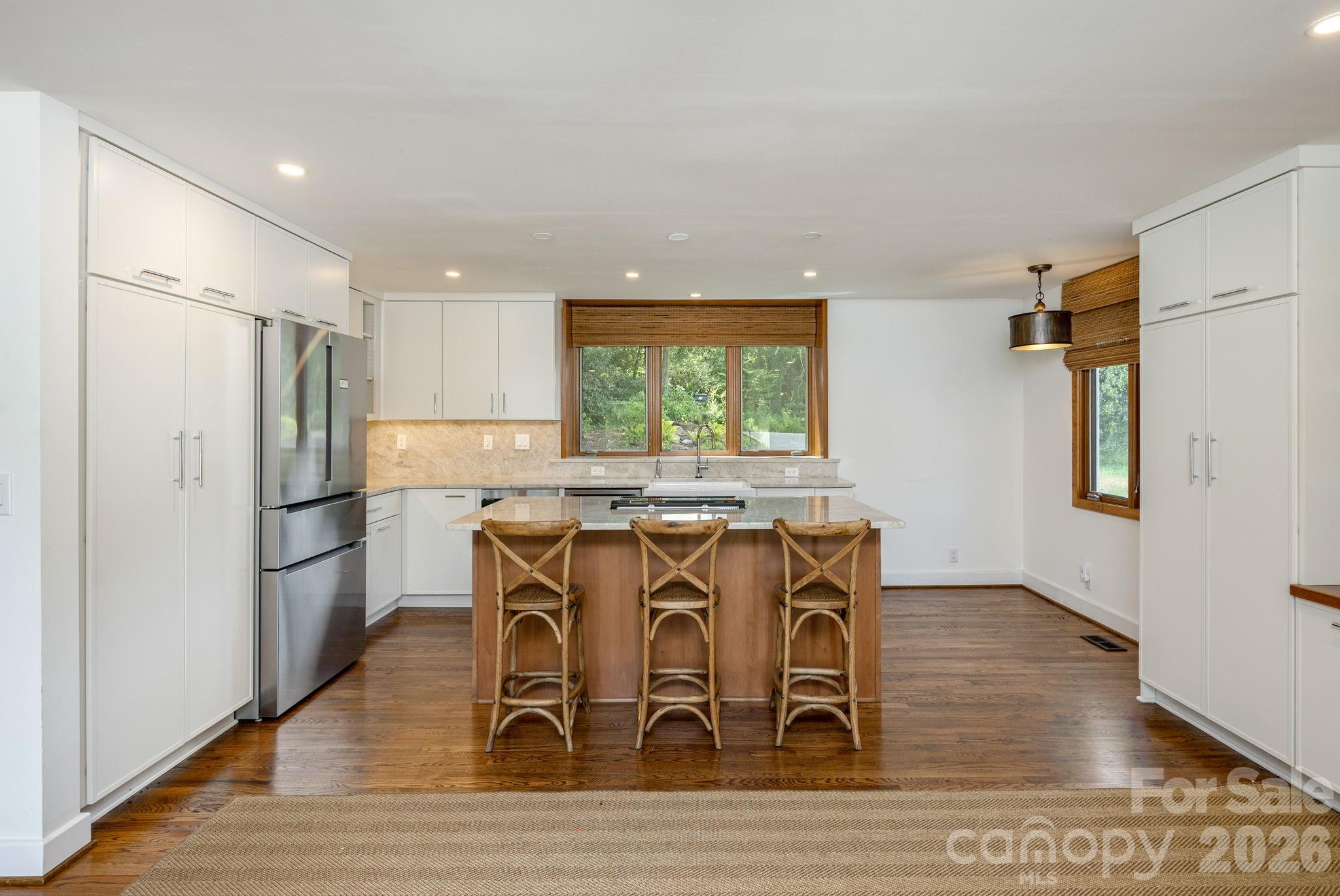 28 Forest Road — Asheville