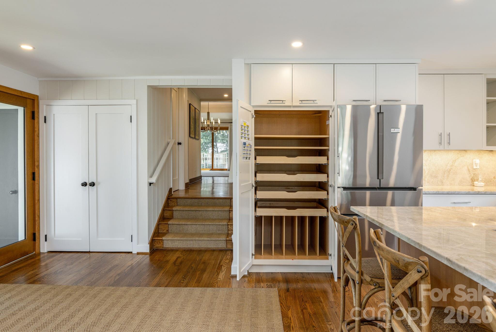 28 Forest Road — Asheville