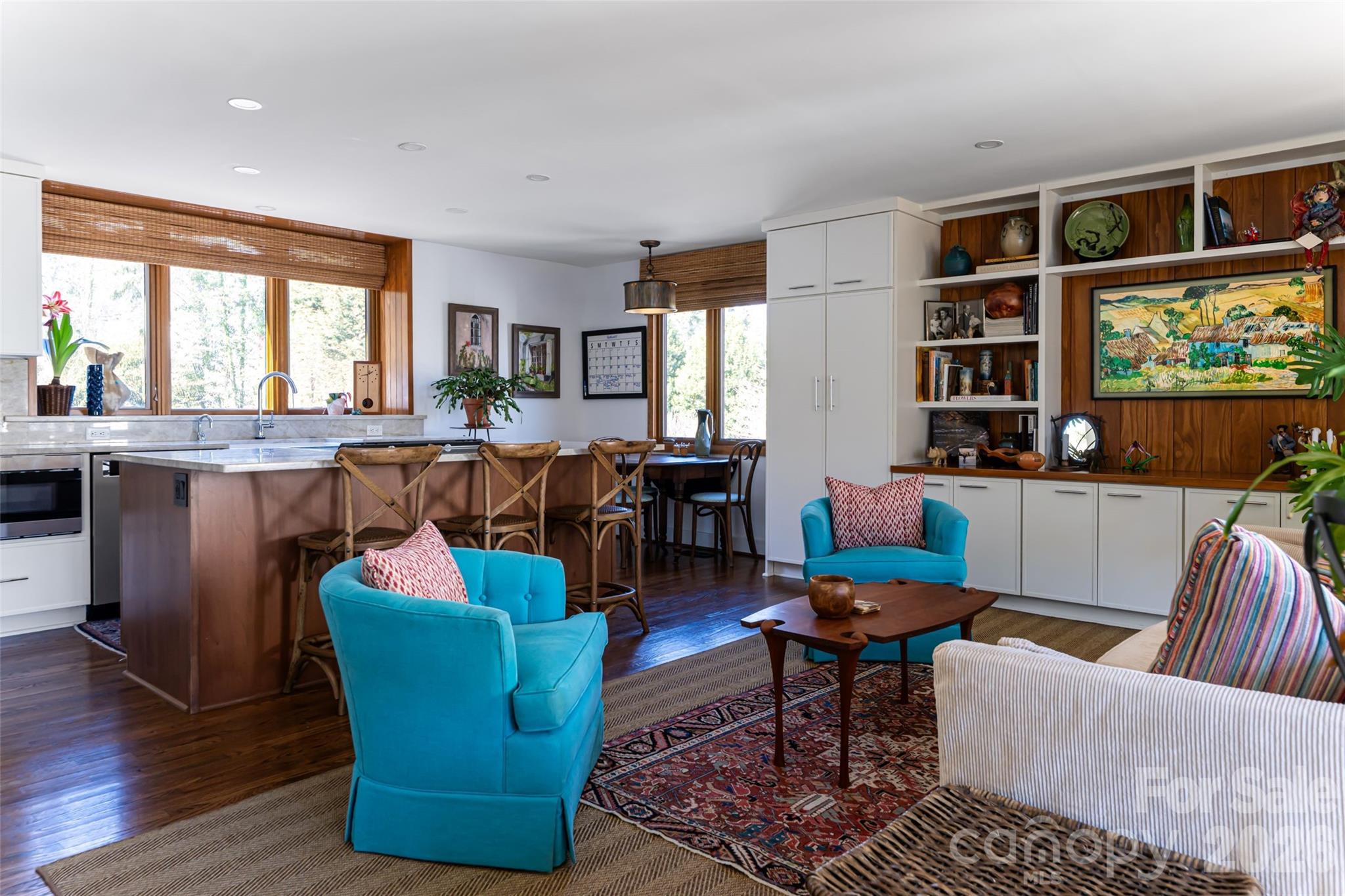 28 Forest Road — Asheville