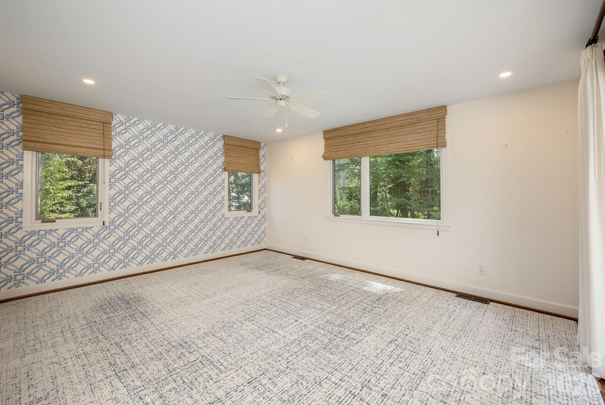 28 Forest Road — Asheville