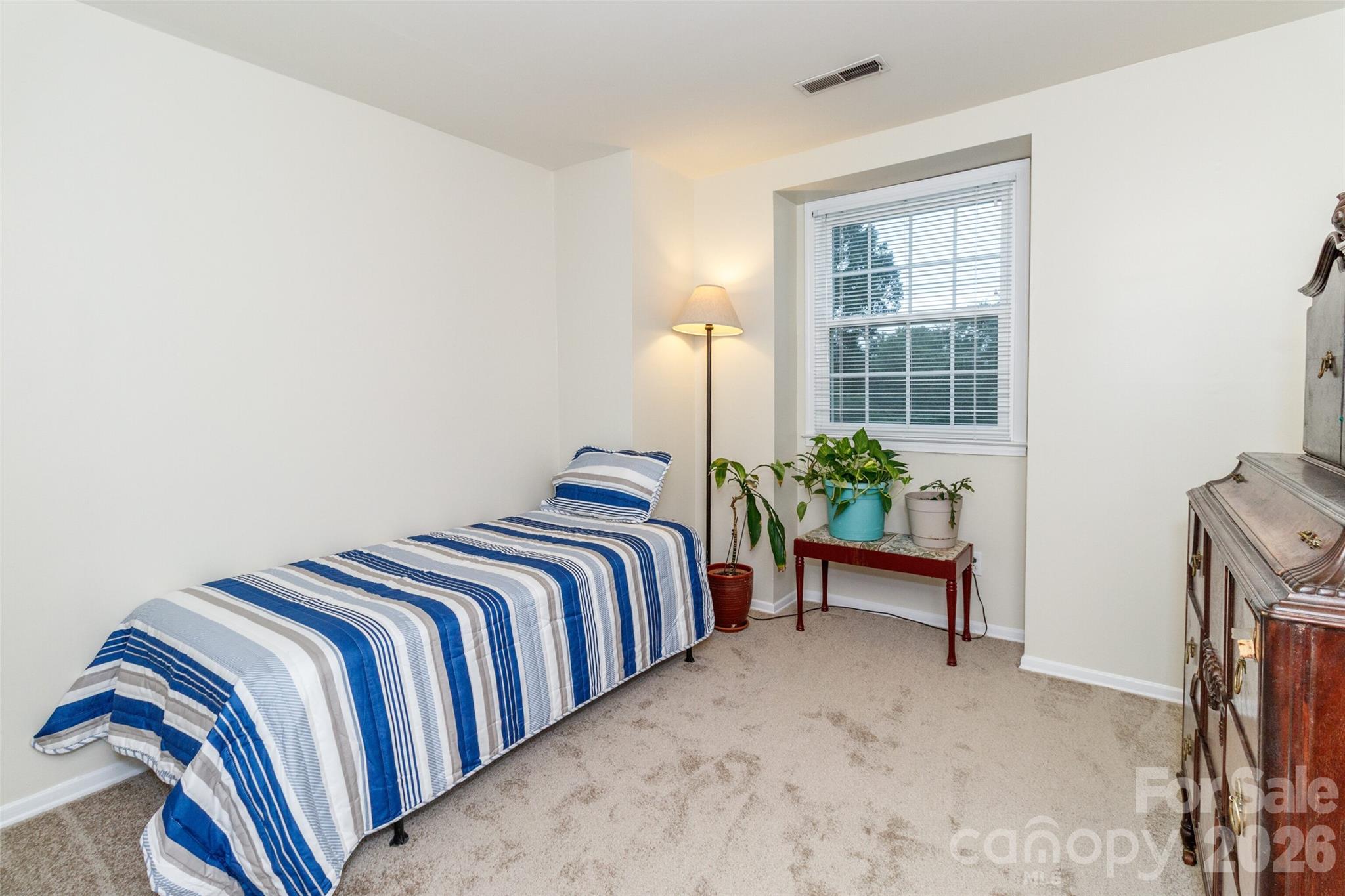 8300 Knights Bridge Road — Charlotte