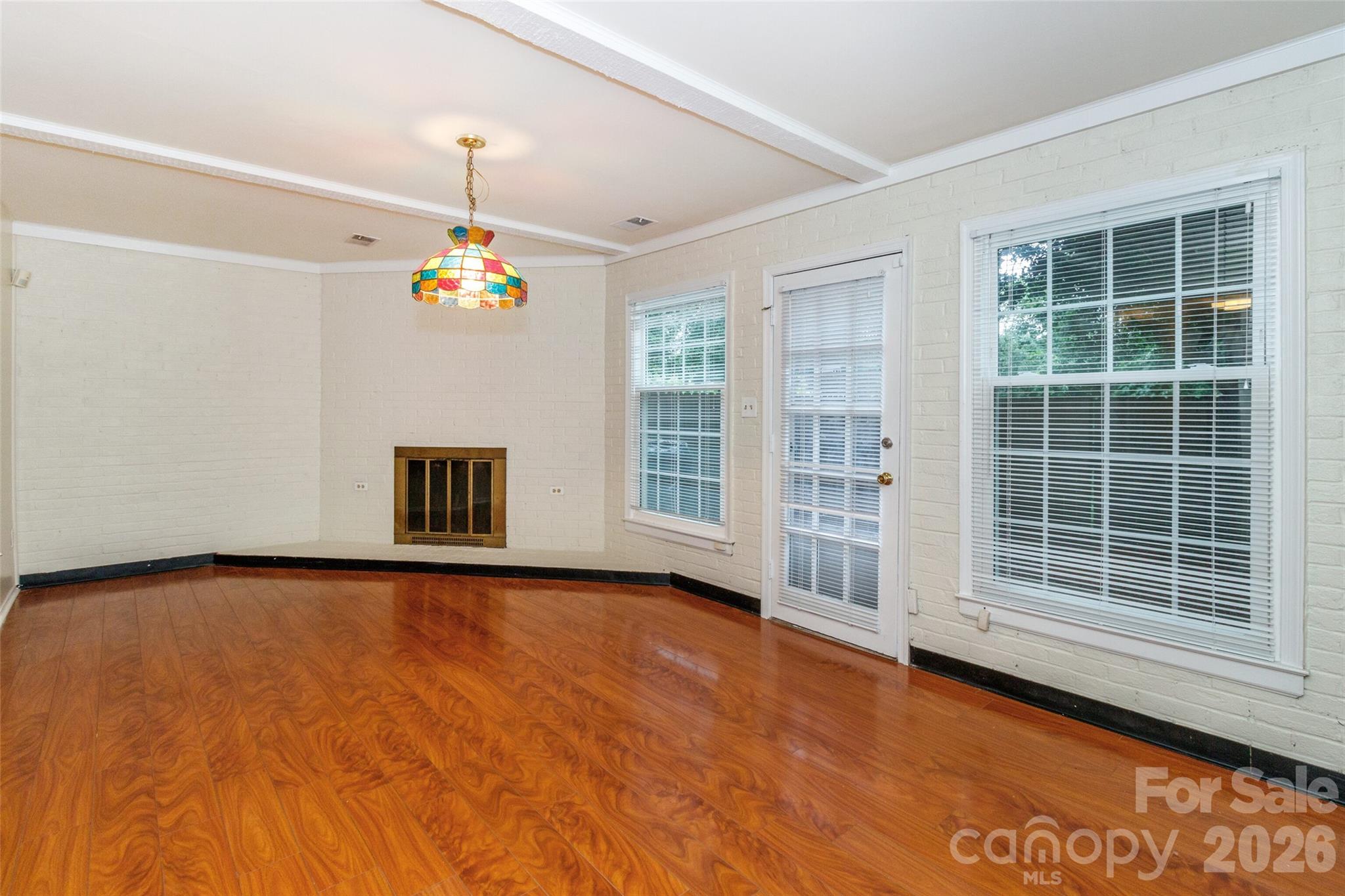 8300 Knights Bridge Road — Charlotte