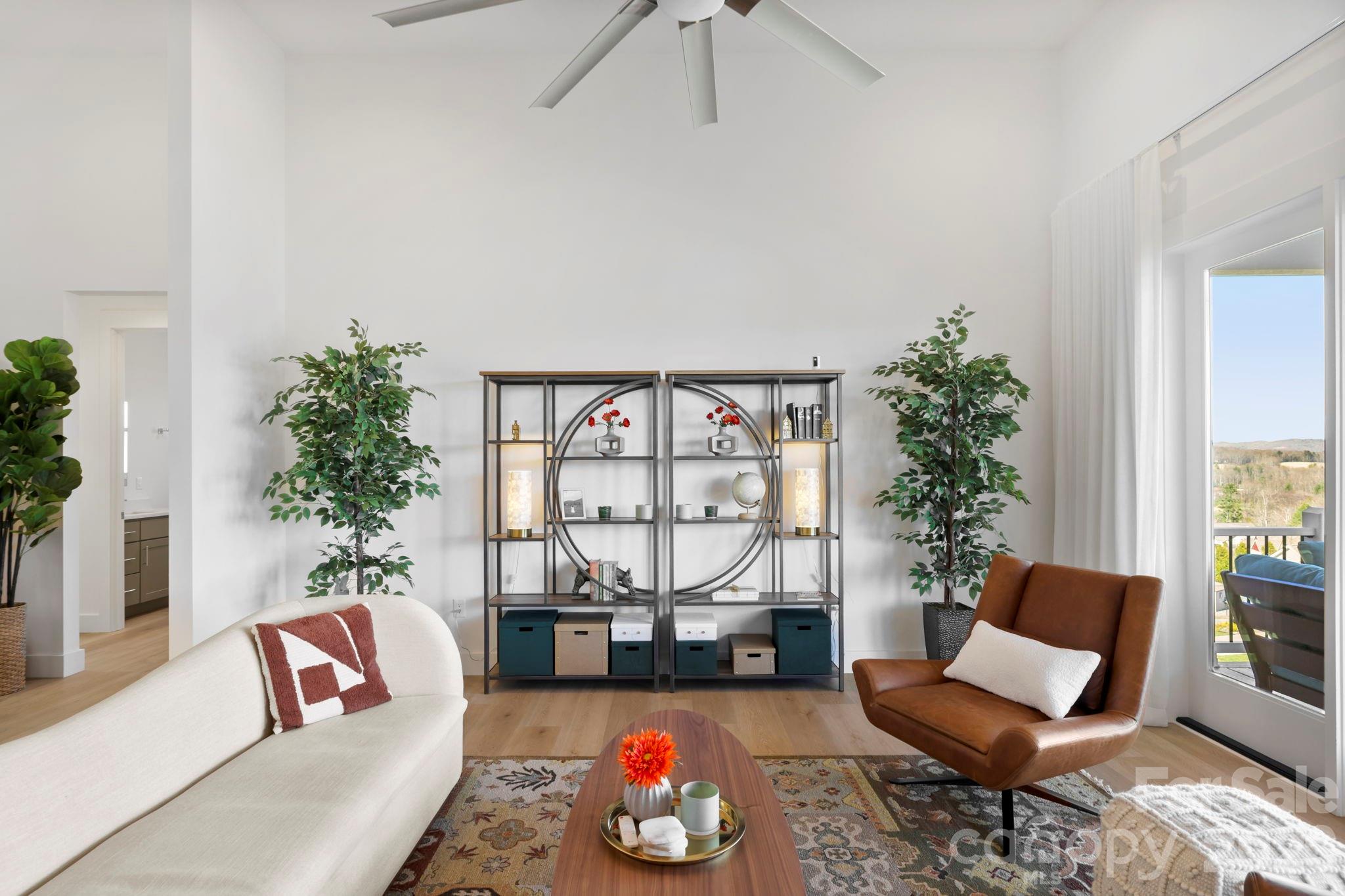 68 Carrie Drive — Hendersonville