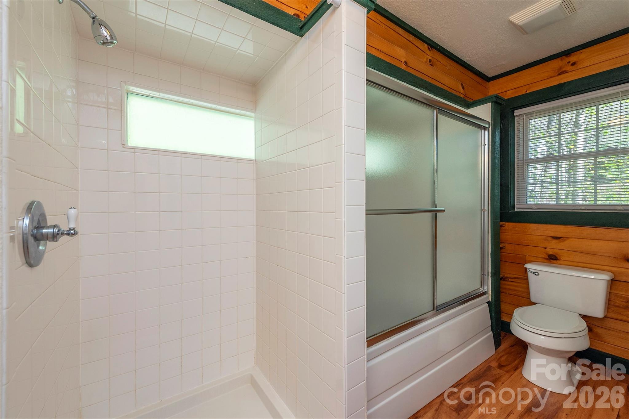 196 Friar Tuck Lane — Maggie Valley