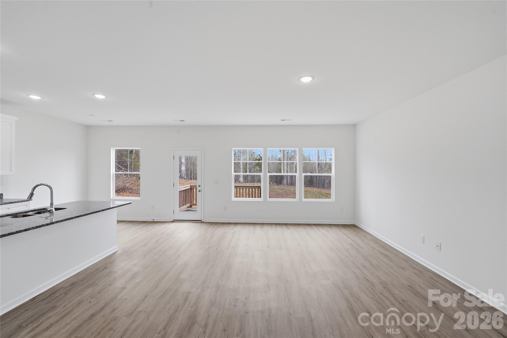 1325 Western Hills Lane — Vale
