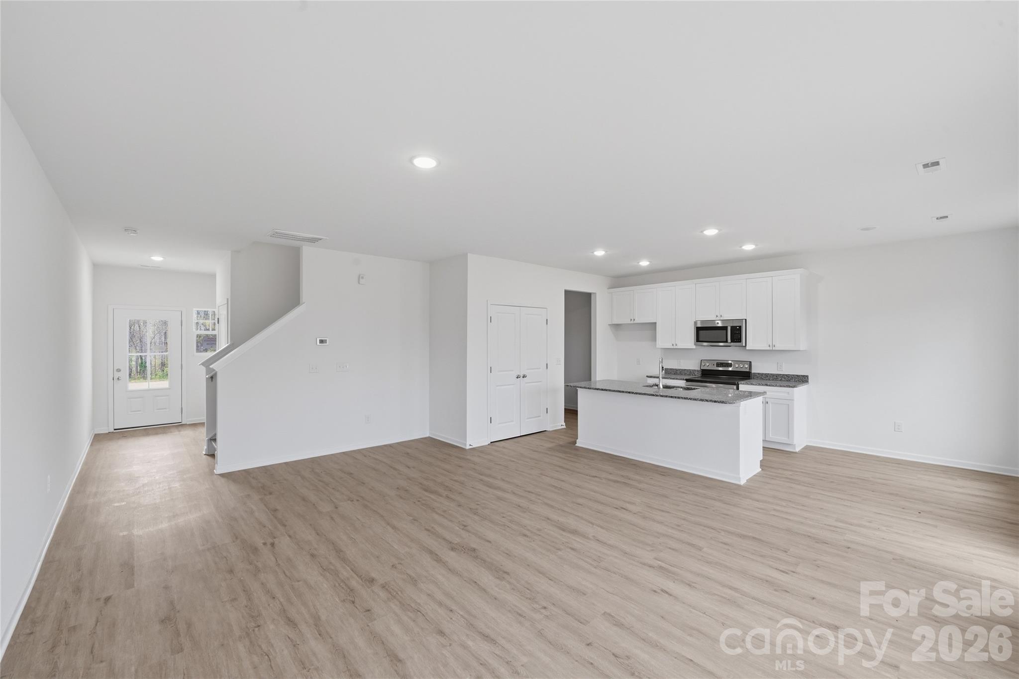 1325 Western Hills Lane — Vale