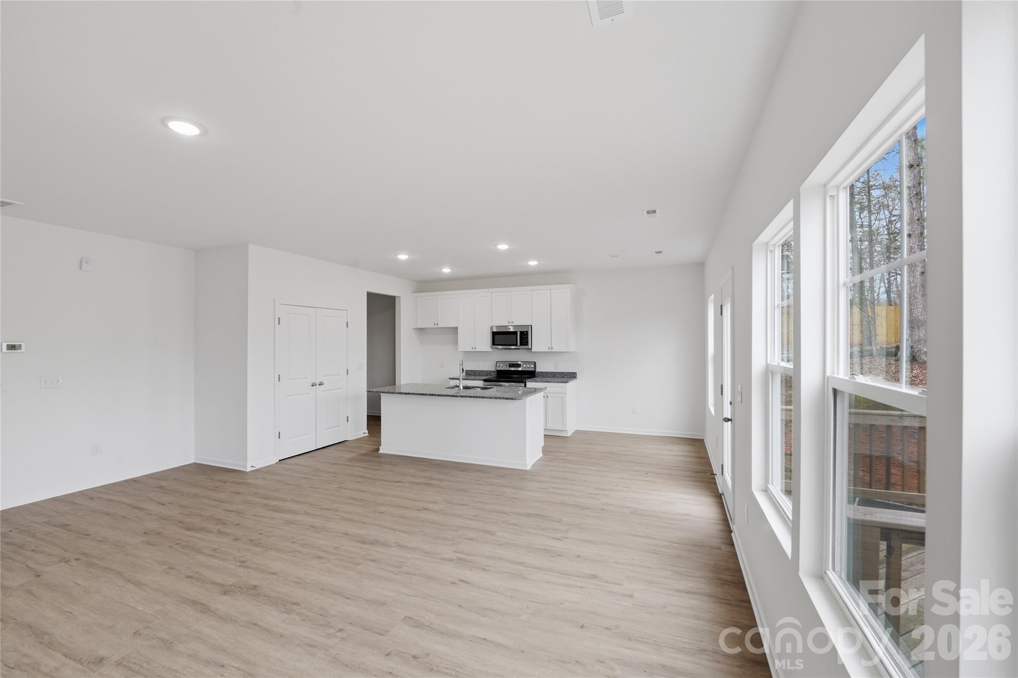 1325 Western Hills Lane — Vale