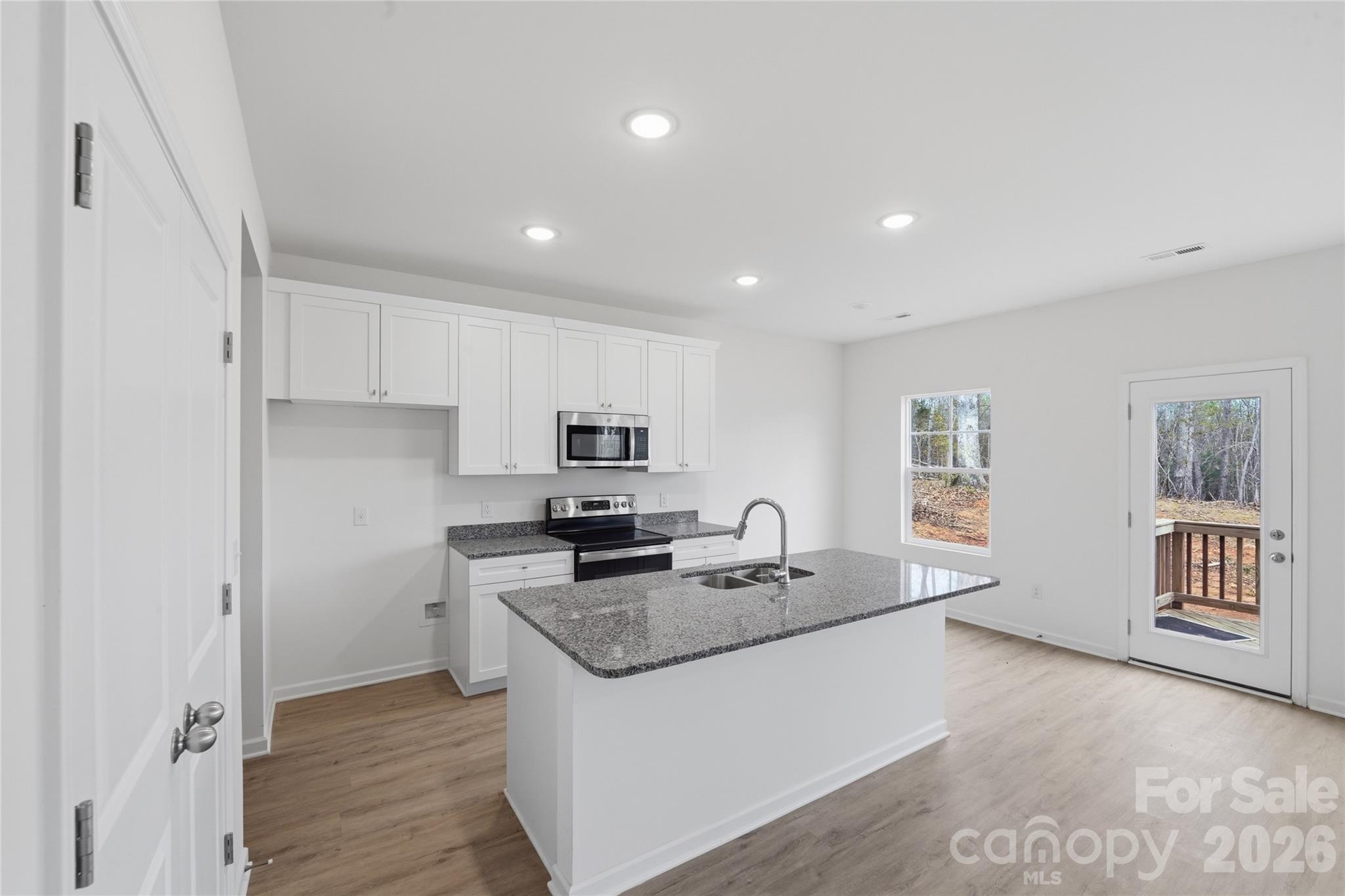 1325 Western Hills Lane — Vale