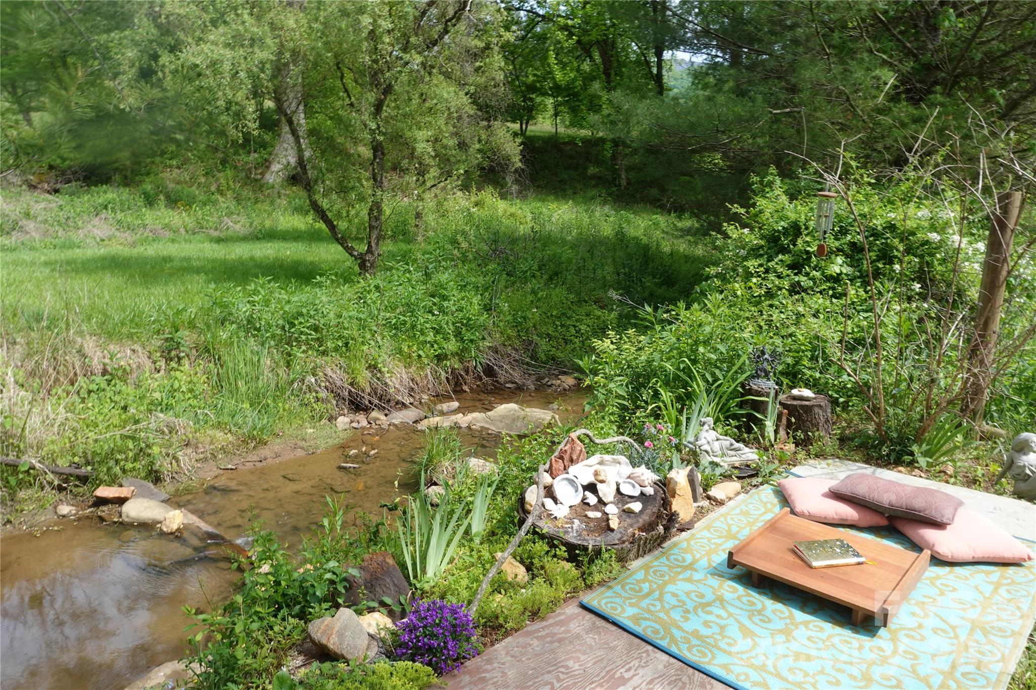 3 Taproot Trail — Barnardsville